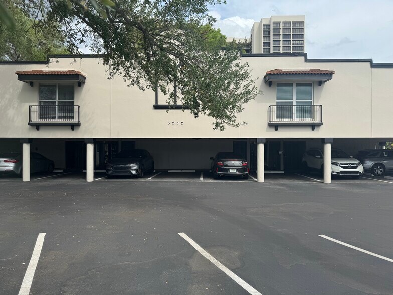 Building Photo - 3232 S Macdill Ave