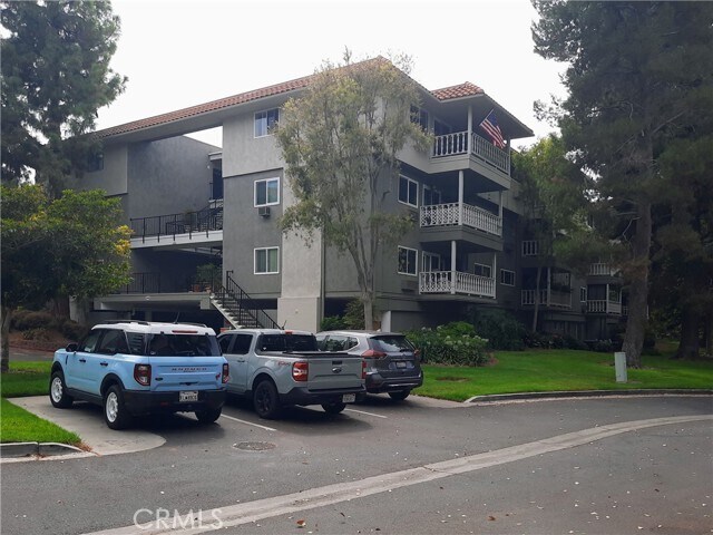 Building Photo - 2403 Via Mariposa W