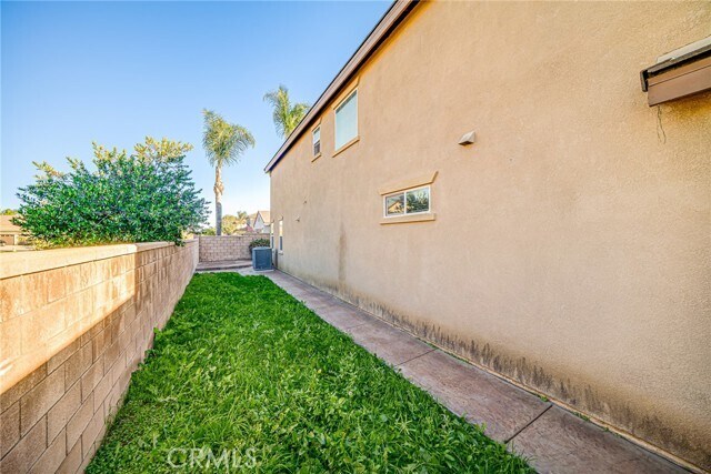 Building Photo - 7086 Stratus St