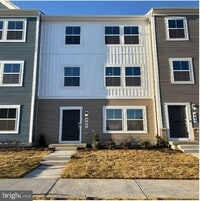 Building Photo - 447 17th Ave