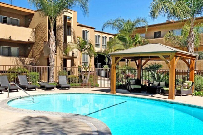 Building Photo - Dorchester Apartments | Spacious 1 & 2 Bedroom Apartments Near SDSU