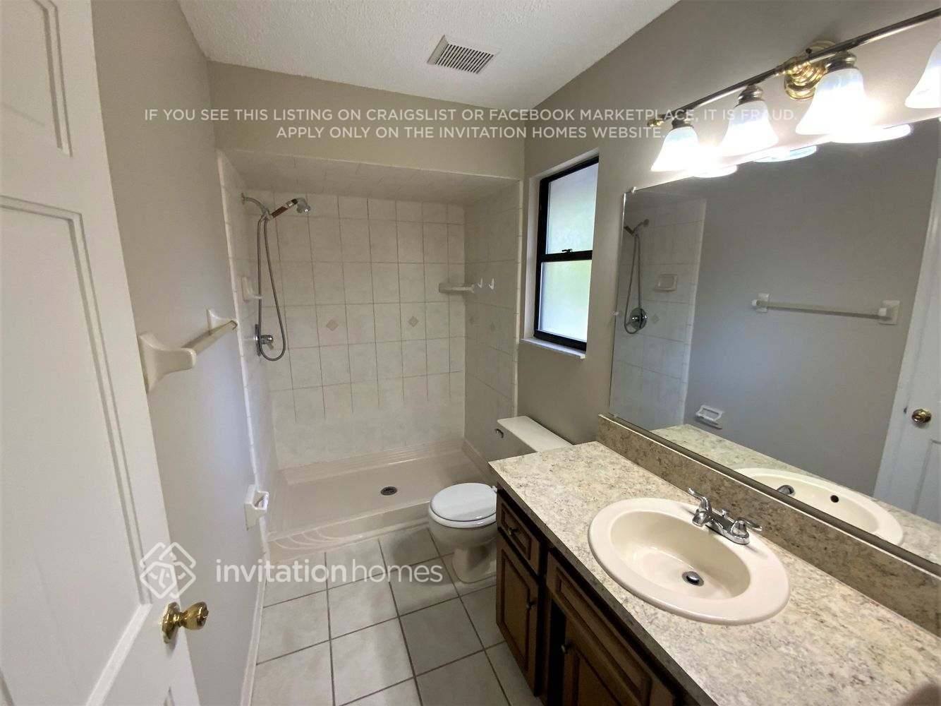 Building Photo - 920 Ridgeway Ct