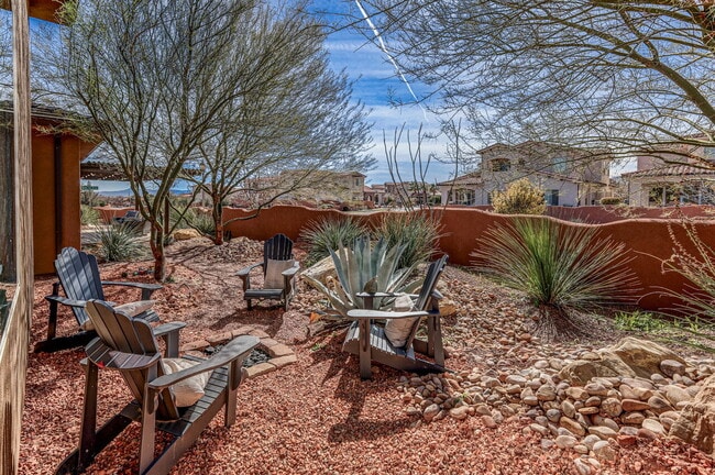 Building Photo - "Charming 3-Bedroom Retreat with 2 Baths and 2150 Sq. Ft. of Comfort in Santa Clara!"