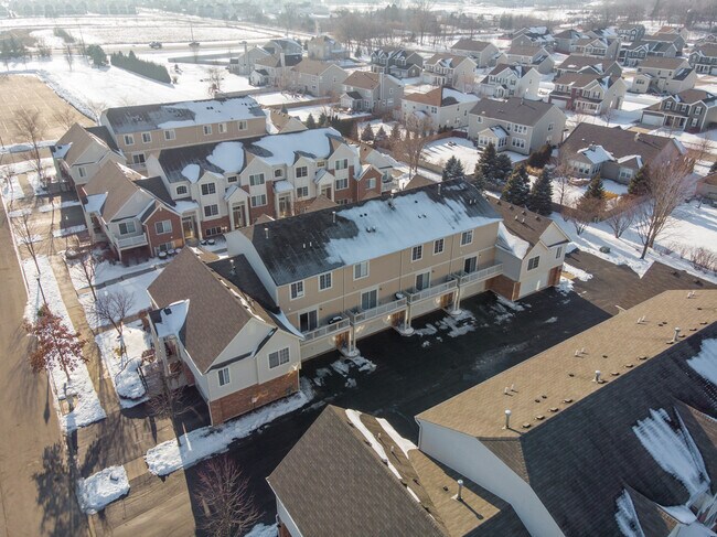 Building Photo - 3414 Cameron Dr