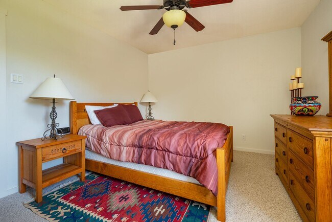 Building Photo - Fully Furnished Condo Available Now!