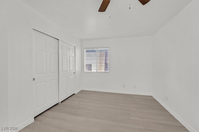 Building Photo - 5499 Indian River Dr