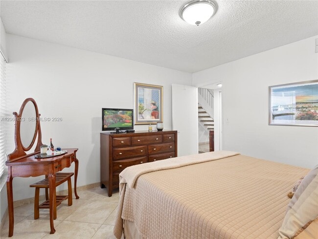 Building Photo - 8133 SW 86th Terrace