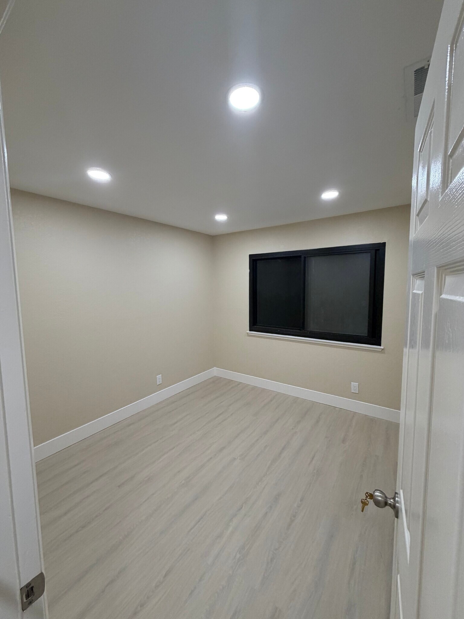 Building Photo - 3579 Haig St