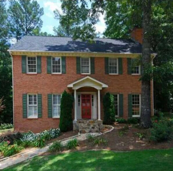 Primary Photo - 2325 Spring Iris Dr