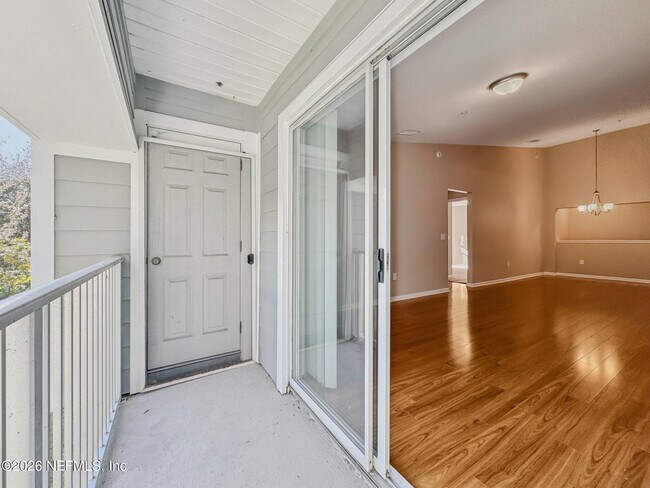 Building Photo - 7067 Deer Lodge Cir