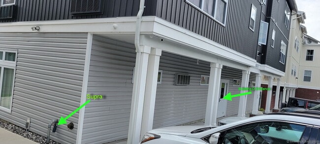 Building Photo - 155 Greenwood Ave