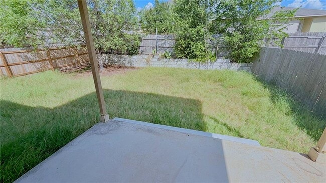 Building Photo - 5713 Nelson Oaks Dr
