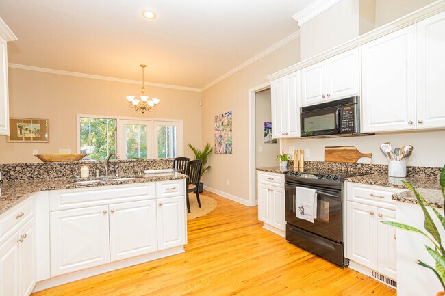 Building Photo - 311 Burnhill Ave