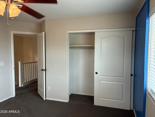 Building Photo - 2217 W Steed Ridge