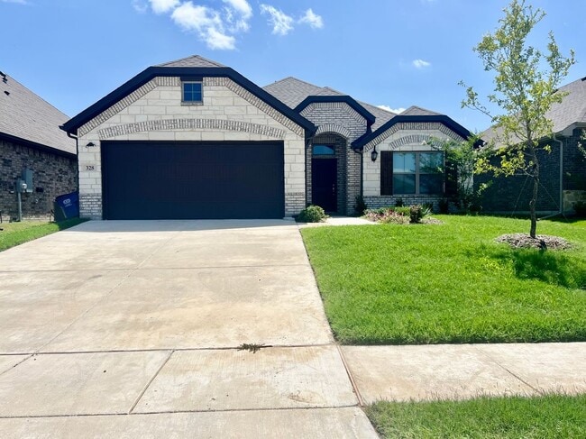 Primary Photo - 328 Saltmeadow Ln