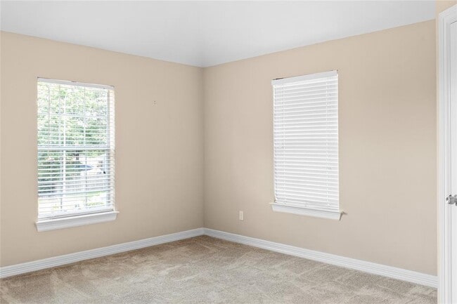 Building Photo - 19018 Polo Meadow Dr