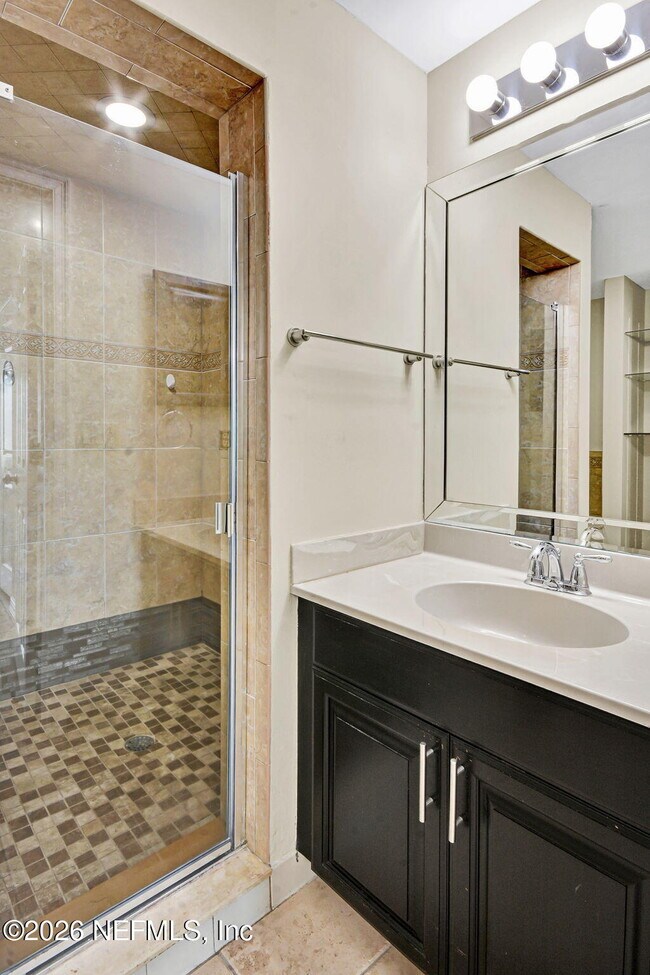 Building Photo - 2099 Winterbourne W
