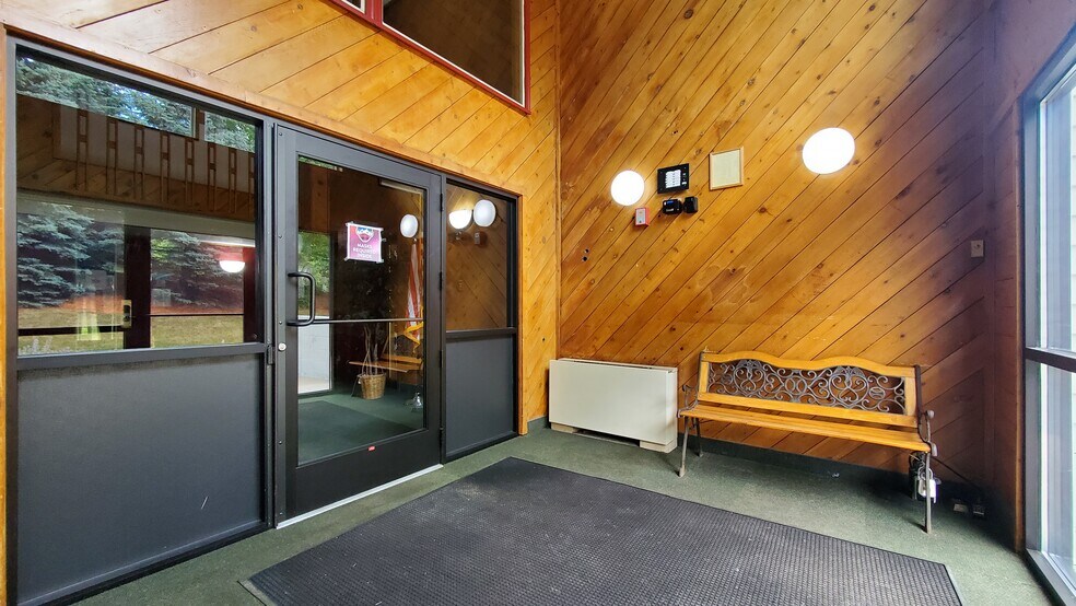 Building Photo - 175 County Rd B2 E