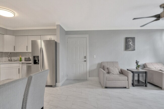 Building Photo - 8687 River Homes Lane