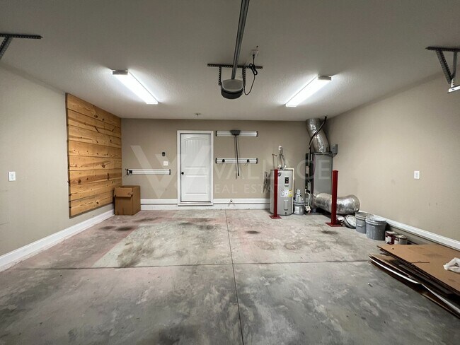 Building Photo - BEAUTIFUL 3 BEDROOM HOME IN CLEAR SPRING P...