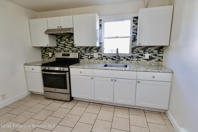 Building Photo - 15 Frederick St