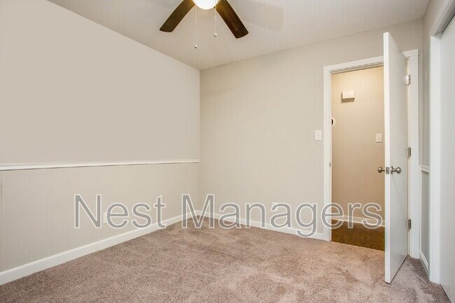 Building Photo - 4616 Pine Needle Ct