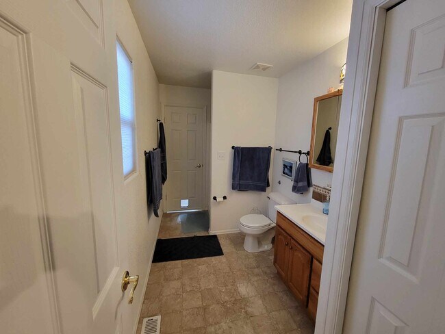 Building Photo - 30411 Gale Rd