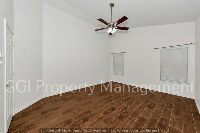 Building Photo - 10117 Sourwood Dr