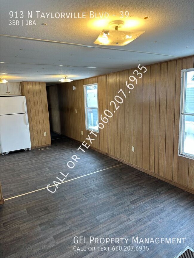 Building Photo - Nicely remodeled 3 bedroom home