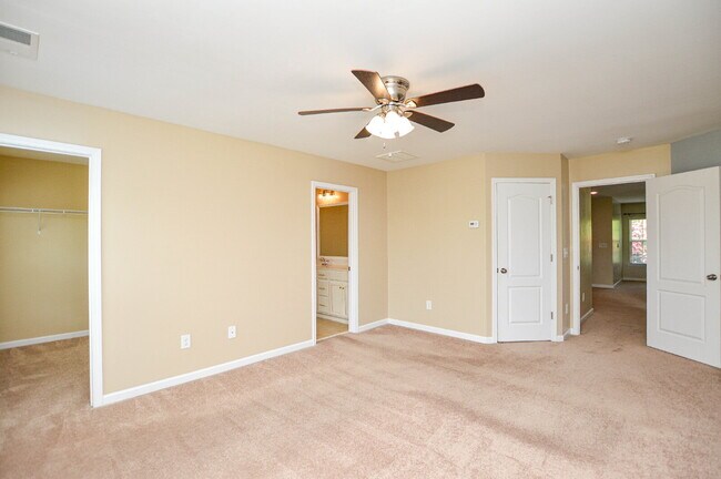 Building Photo - 2037 Ice Lake Ct