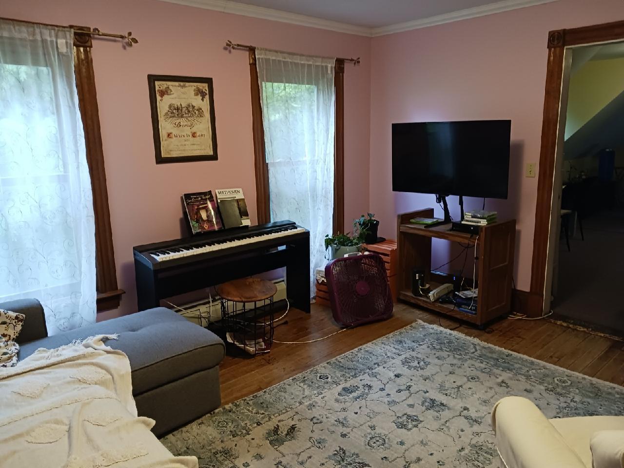 Building Photo - 1216 NH Route 175