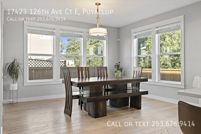 Building Photo - 17423 126th Ave Ct E