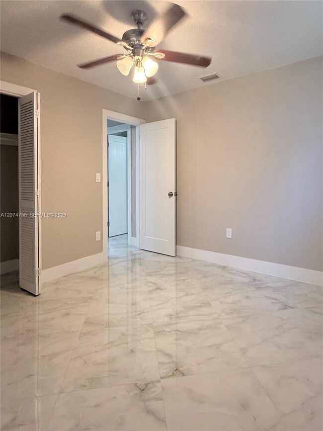 Building Photo - 336 NW 53rd St