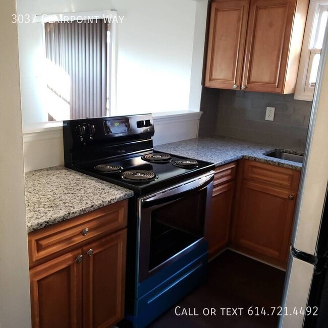 Building Photo - 3037 Clairpoint Way