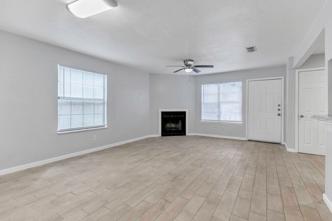 Building Photo - 107 Shannon Cir