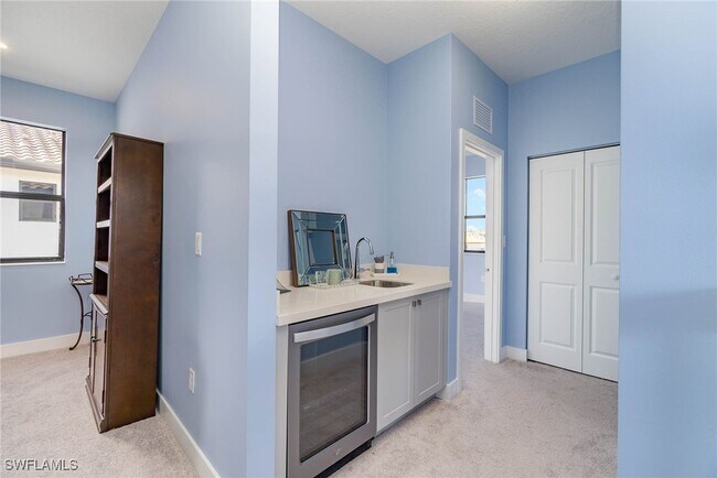 Building Photo - 5610 Agostino Way