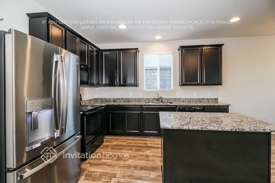 Building Photo - 3113 Layla Creek Dr