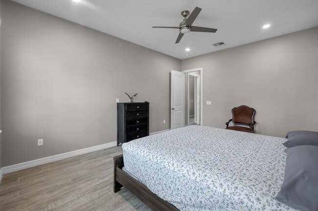 Building Photo - 14609 Jim Stowe Rd