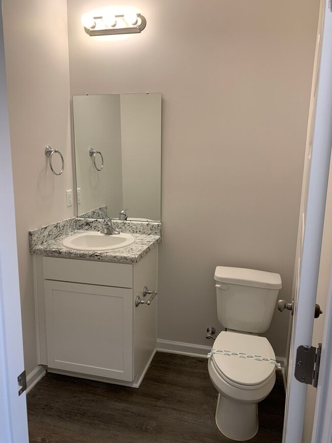 Building Photo - PRELEASING NOW!!- Three Bedroom | Two and a Half Bathroom Home in Cullman