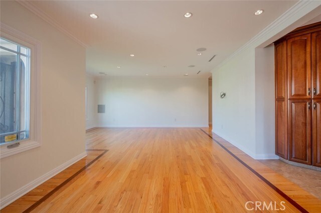 Building Photo - 1328 Grandview Ave