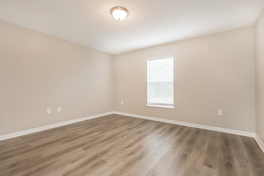 Building Photo - 11427 Ivy Flower Loop