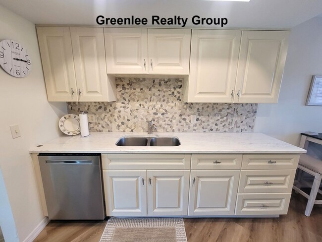 Building Photo - Fully furnished waterfront 55+ rental with beautiful updates, great amenities, and all utilities ...