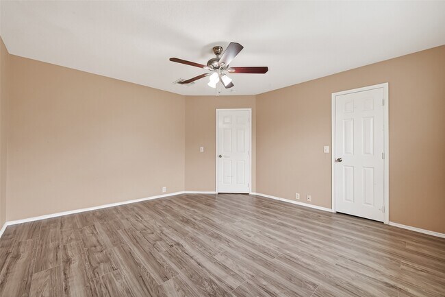 Building Photo - 15007 Sugar Sands Dr