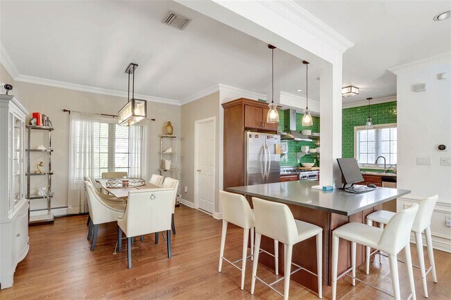 Building Photo - 25 Hackensack Plank Rd