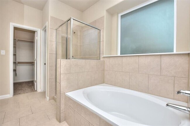 Building Photo - 7993 Arezzo Dr