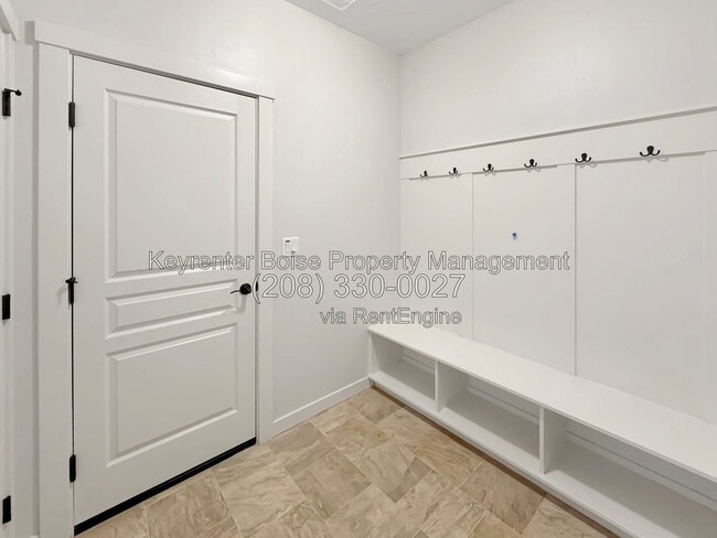 Building Photo - 1376 W Pebblestone Dr