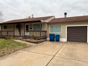 Building Photo - 10506 Durness Dr