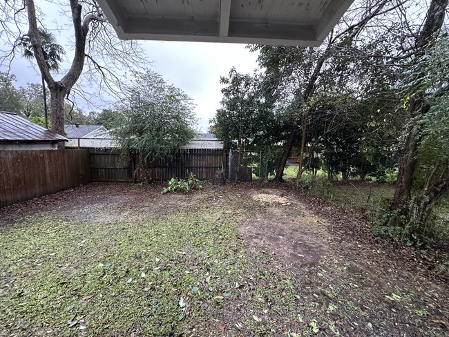 Building Photo - 151 Louisa Blvd