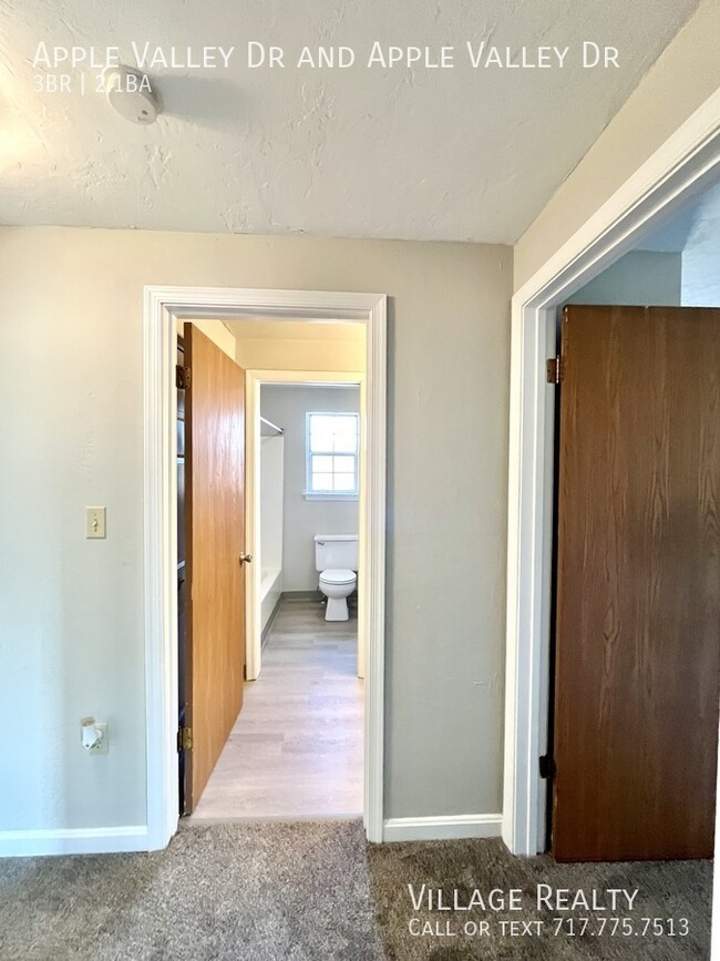 Building Photo - 1114 Apple Valley Dr