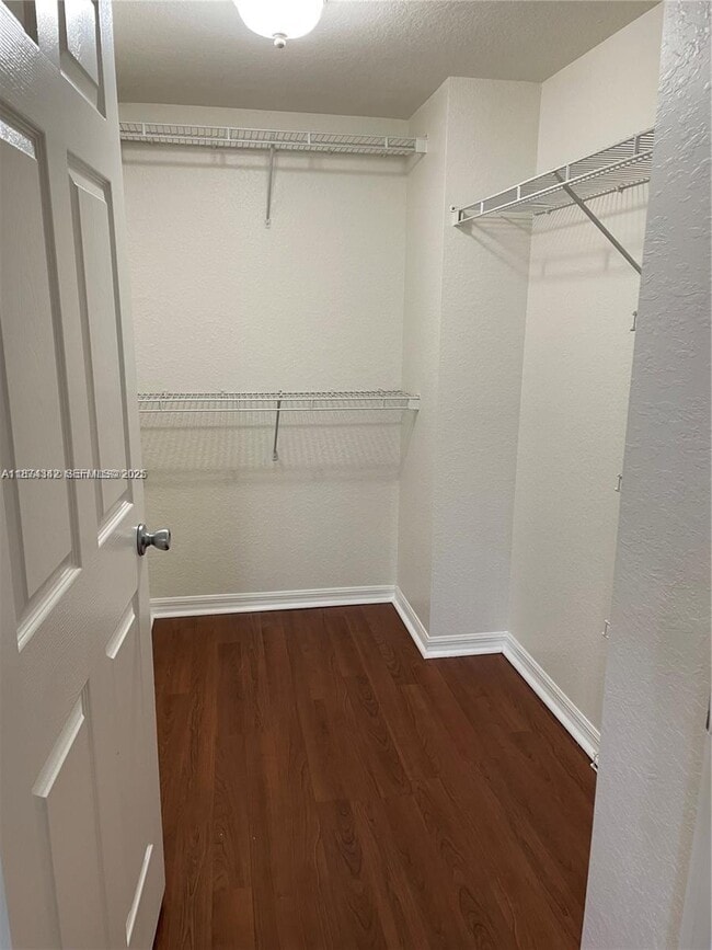 Building Photo - 6312 W Sample Rd